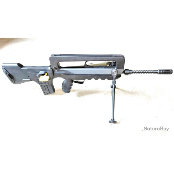 Famas en 22Lr, UNIQUE F11