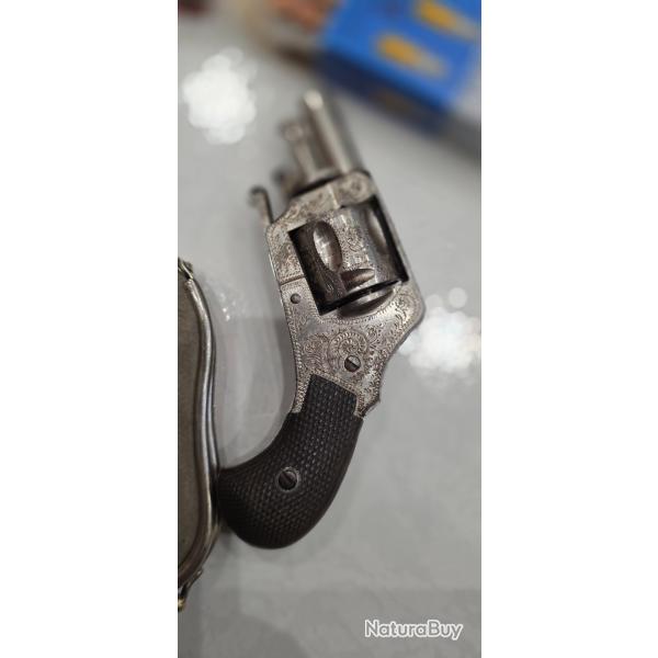 Revolver Bulldog cal. 22 shorts