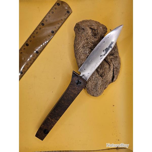 Couteau pliable artisanal lame titane