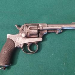 Revolver r&eacute;glementaire Portugais, "Abadie" L. Soleil  mod&egrave;le 1878 pour Officier