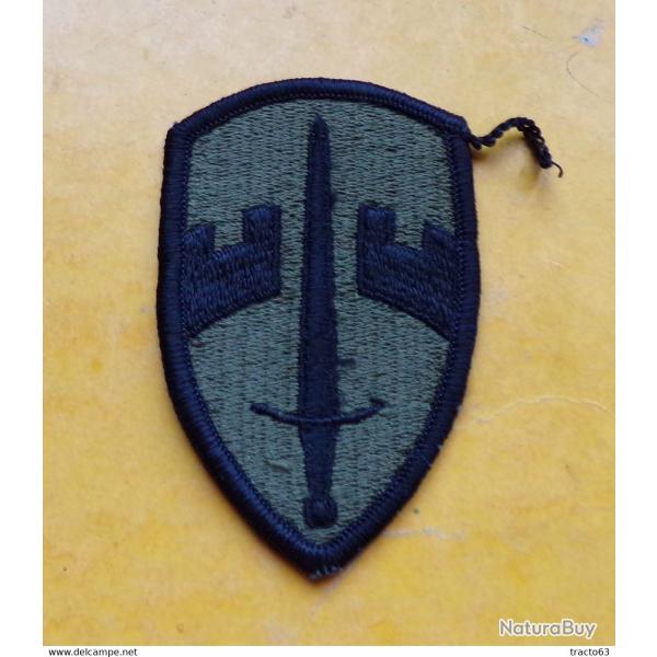 ARMEE AMERICAINE U.S : TISSU DIVISION AVEC EPEE DE L'ARMEE U.S�  ,�ETAT VOIR PHOTO� . POUR TOUT RENS