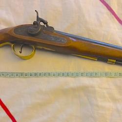 Pistolet Jukar calibre 45 fin du XIX &egrave; si&egrave;cle