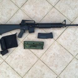 Carabine semi automatique SCHMEISSER type AR15 cal 223 REM canon de 20 pouces