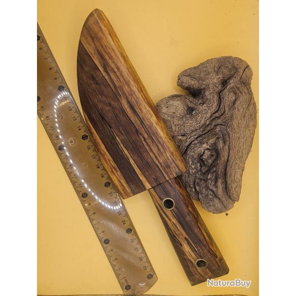 Couteau hetre �chaud� artisanal