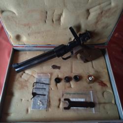 Pistolet FEINWERKBAU CO2 mod&egrave;le C20 calibre 4,5 mm droitier