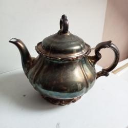 theiere en ceramique &eacute;maill&eacute; argent&eacute; hauteur 20 cm x 23 cm