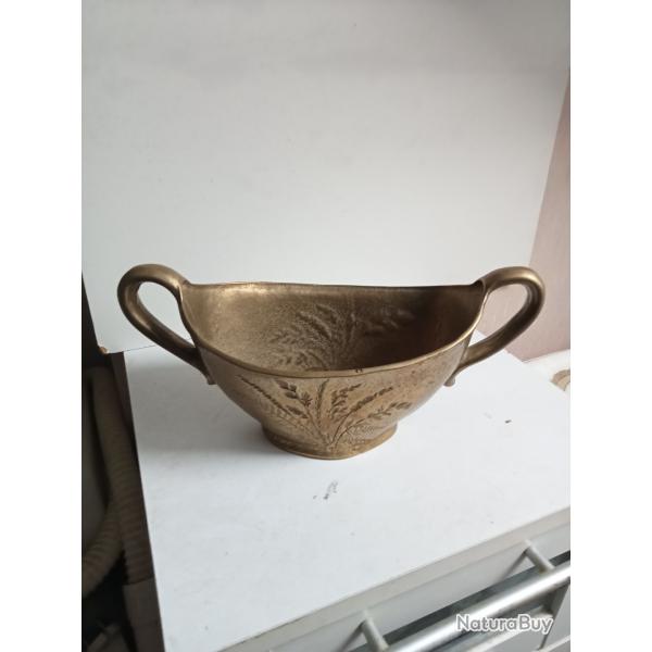 vase en bronze massif hateur 13 cm x 28,5 cm