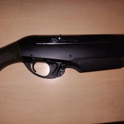 Carabine semi-automatique Benelli  argo E confortech amazonia 9.3 62