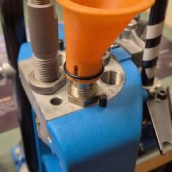 Entonnoir poudre offset pour presse progressive Compatible Dillon, Hornady, RCBS, Lee, Lyman