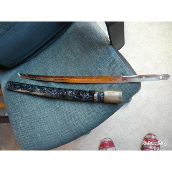 Lame de wakizashi japonais de pr�sentation avec saya