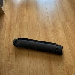 fourreau rigide pour fusil / fusil &agrave; pompe avec sangle et passant-mol.