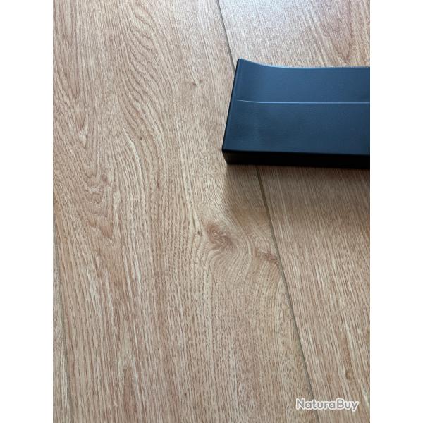 chargeur gaz pour fusil � pompe saiga-12 tokyo marui jamais utilis�