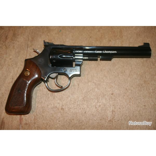 REVOLVER TAURUS MODELE 96 EURO CHAMPION CALIBRE 22LR