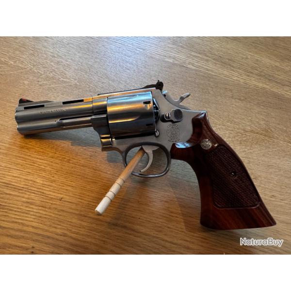 S&W 686-3 4" pouces custom bande ventil�e - "type python" smith wesson