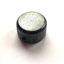 Diana 5: bouchon arri&egrave;re d'origine.