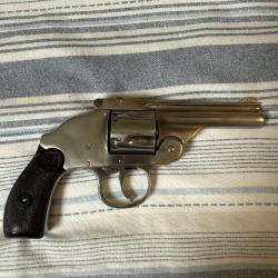 Harrington & Richardson Hammerless calibre 38S&W