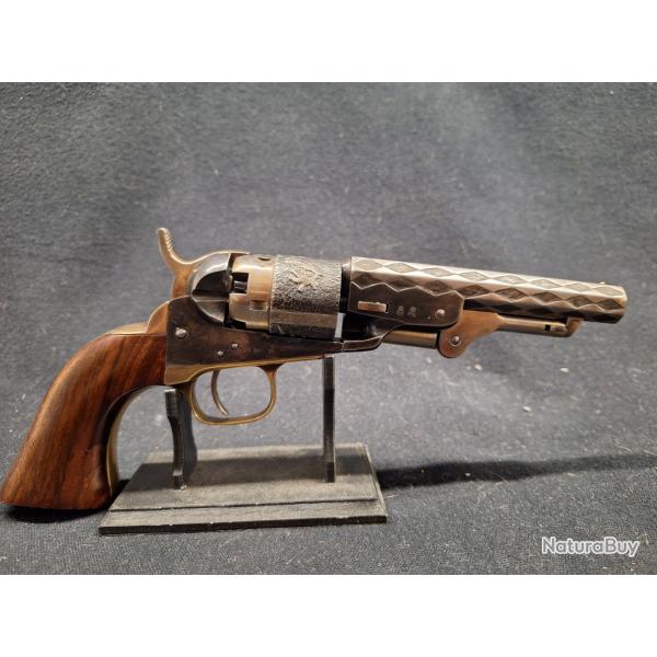 Revolver Navy Arms grav� main, Cal. 36 - 1� sans prix de r�serve !!