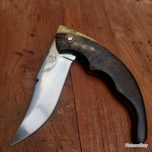 Joli Couteau Artisanal BERGER CORSE BARILLET  Manche en Corne