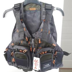 Gilet de p&ecirc;che truite, leurre et mouche