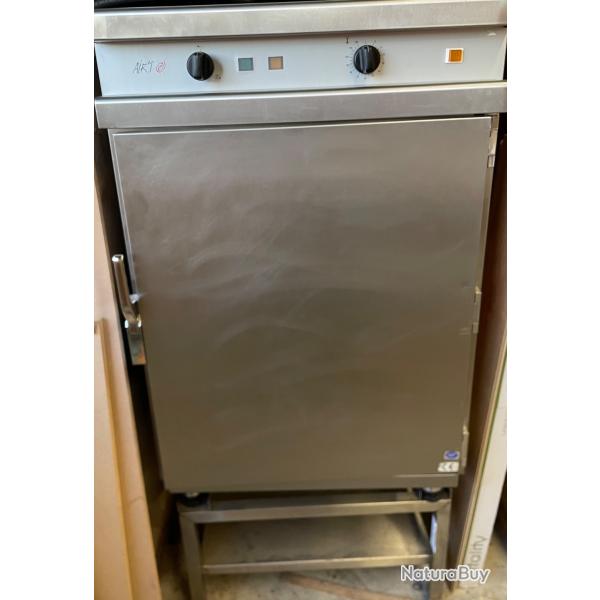 Four de mise en temp�rature