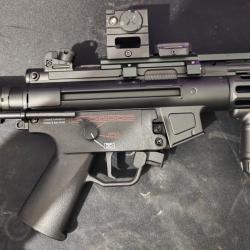 Cyma SMG5 Version platinium (CM041L)
