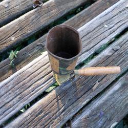 Doseur &agrave; poudre pytoxyl&eacute;e