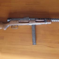 Pistolet Mitrailleur BERETTA 38 A WW2 Neutralis&eacute;e C9