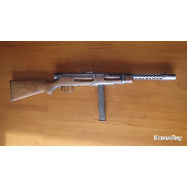 Pistolet Mitrailleur BERETTA 38 A WW2 Neutralis�e C9