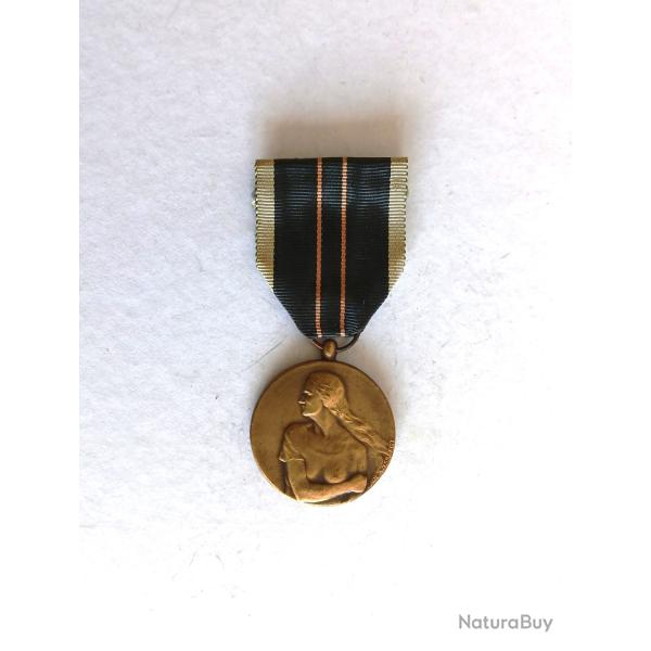 M�daille - BE5605b  m�daille de la R�sistance 1940 - 1945