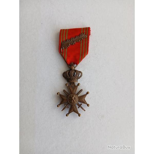 M�daille - BE452705a Croix de guerre 1940-45