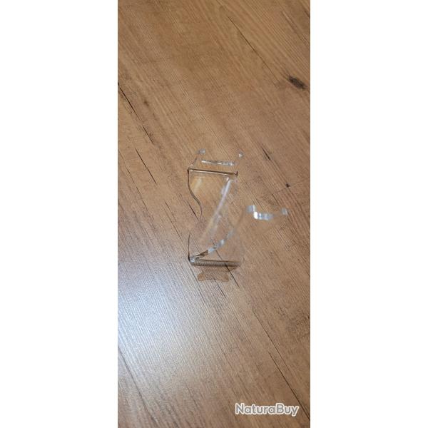 Support  ruby en plexiglass.