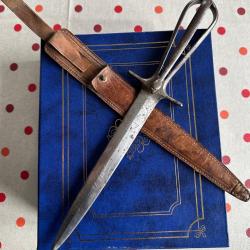 DAGUE FRAN&Ccedil;AISE T&Ecirc;TE SERPENT GRAV&Eacute;E ET SIGNATURE DE H.CAUXHESDIN  NETTOYEUR DE TRANCH&Eacute;E 1914-15-16