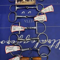 Ensemble de 7 mors &eacute;quitation