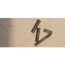 Fusil Breda  Brescia semi auto: lot axe - goupilles -  ressort (1767)