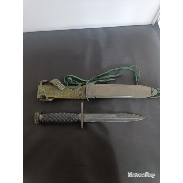 Ba�onnette colt usm7  pour fusil  M16. Fabrication de 1963 � 1964