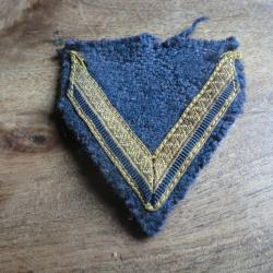 insigne tissu bras grade sergent fond noir