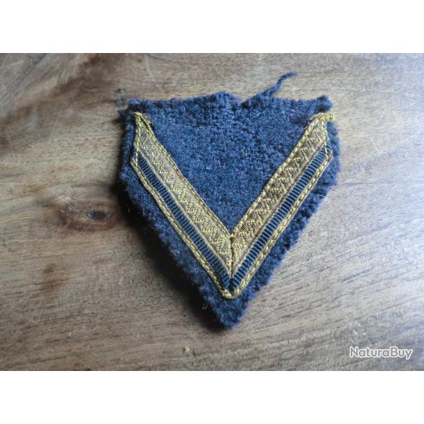 insigne tissu bras grade sergent fond noir