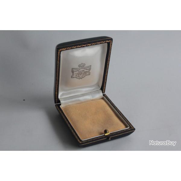 Ancien �crin pour bijoux cuir Sanz Espagne