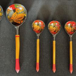 Cuillers en bois russes