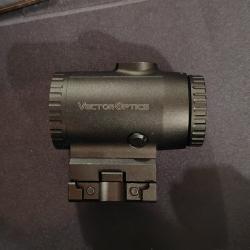 Magnifier Vector Optics Paragon 3x18
