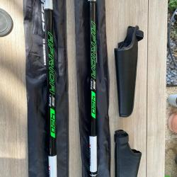 Deux cannes a peche Surfcasting neuve Mitchell suprema 3.0 Africa S 4,20m/ max plomb&eacute;e 200grammes