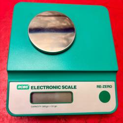 BALANCE &Eacute;L&Eacute;CTONIQUE RCBS