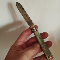 Ancien couteau Pradel 185 tr&egrave;s bon &eacute;tat manche en corne