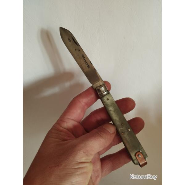 Ancien couteau Pradel 185 tr�s bon �tat manche en corne