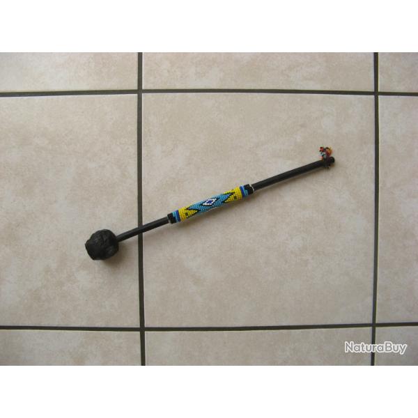 B�ton de sorcier africain artisanal