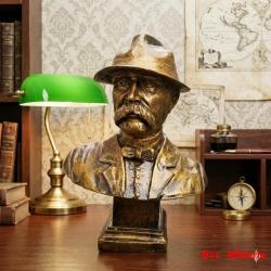 Buste de Georges Cl&eacute;menceau " Le P&egrave;re la victoire " - Hauteur : 18 cm