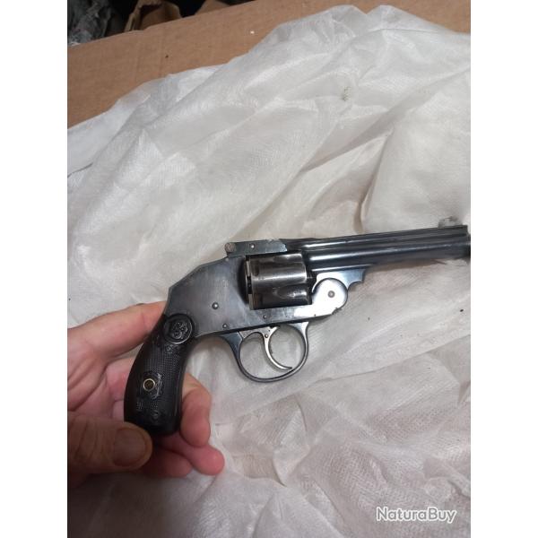 IVER JOHNSON TOP BREAK SAFETY HAMMERLESS 2nd mod�le cal 38sw cat D