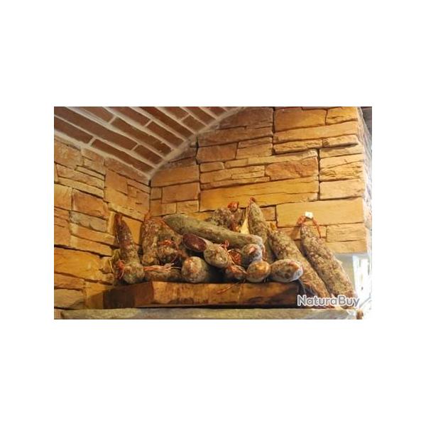 Salsiccia (saucisson corse ) entre 200 � 300g