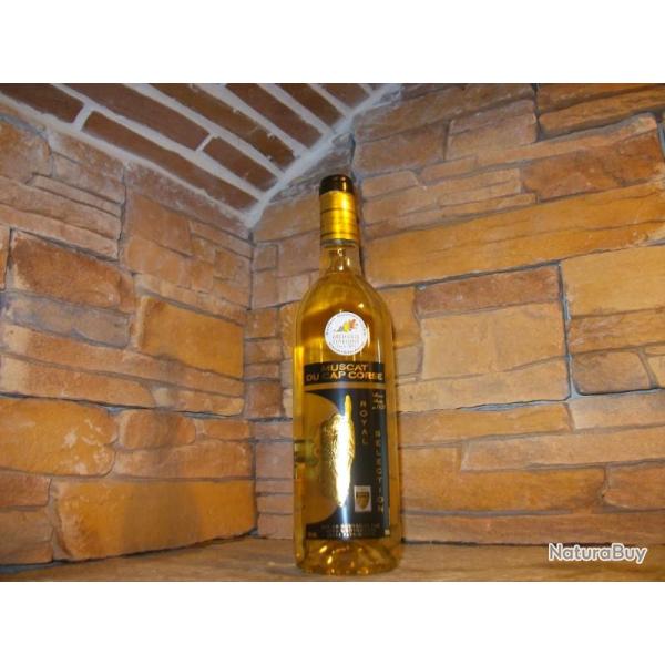 MUSCAT DU DOMAINE MONTEMAGNI 75cl 15�