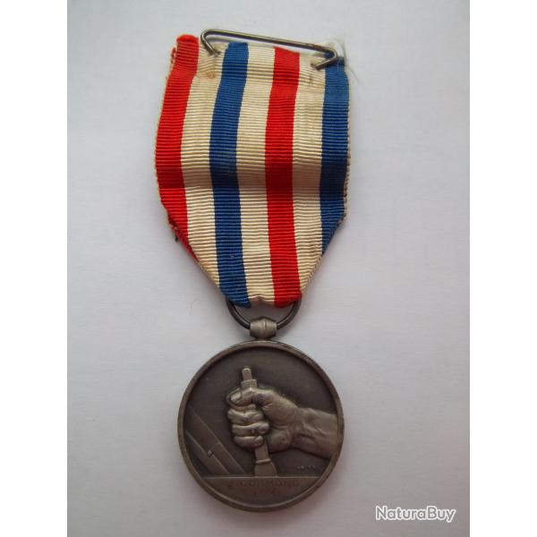 m�daille des cheminots 1941 collection train vintage